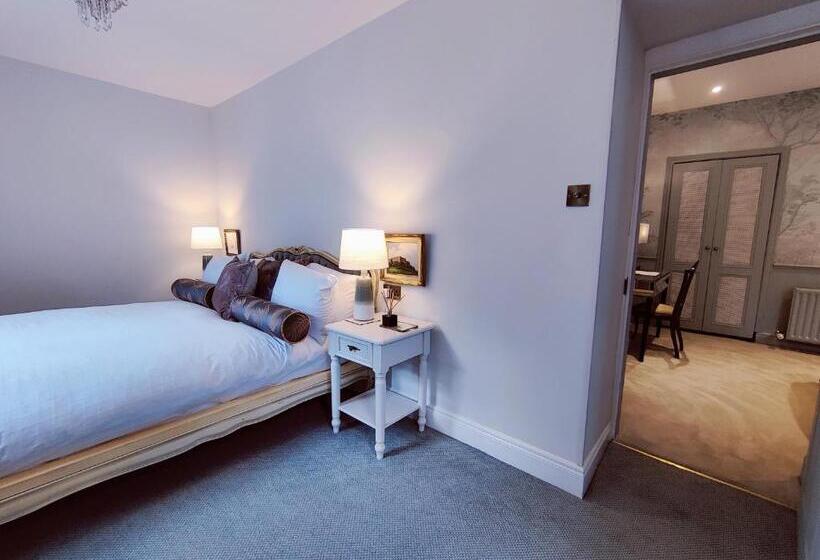 Family Suite, Barrow Lodge