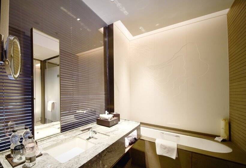 Номер Премиум Вид на Сад, Jw Marriott Hotel Qufu