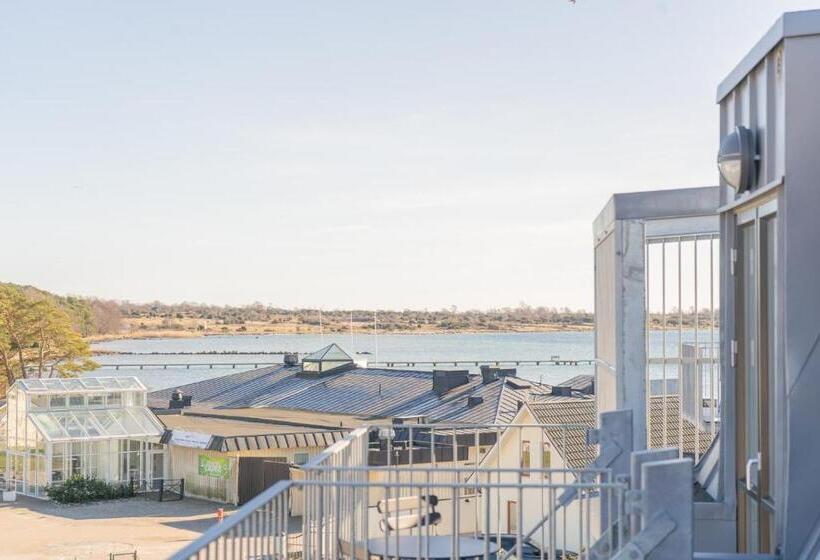 Студия Стандарт, L Hanöhus Hällevik