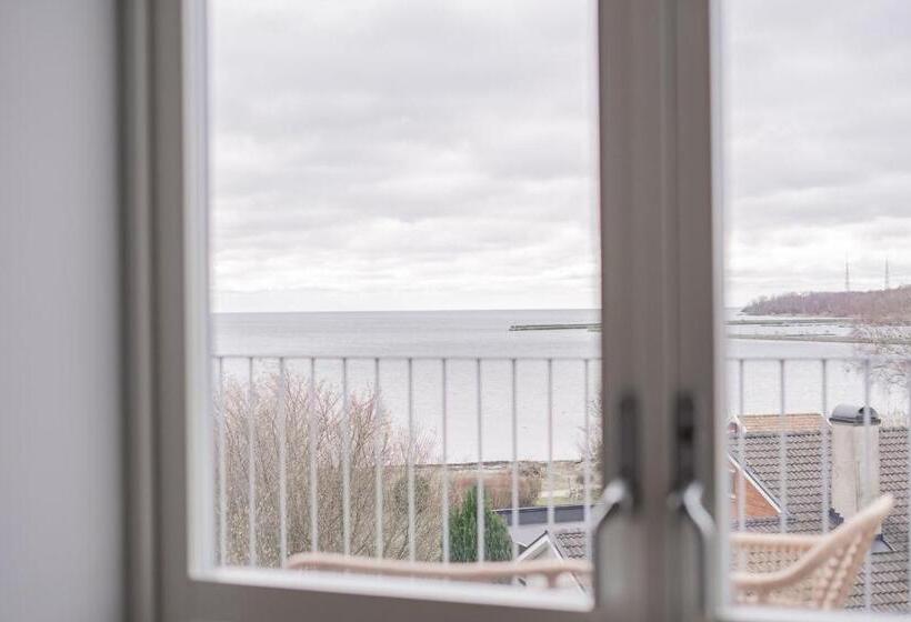 Huoneisto 2 Makuuhuonetta, L Hanöhus Hällevik