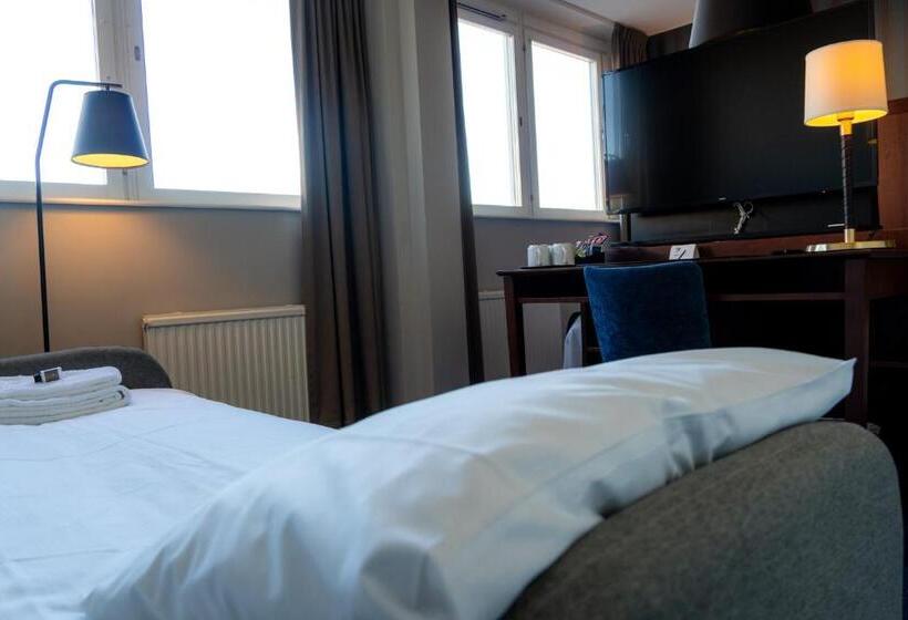 اتاق استاندارد سه نفره, Vänerport Stadshotell I Mariestad