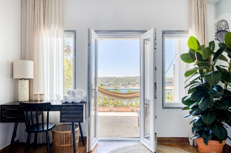 غرفة ديلوكس, Mute Hostel Milfontes