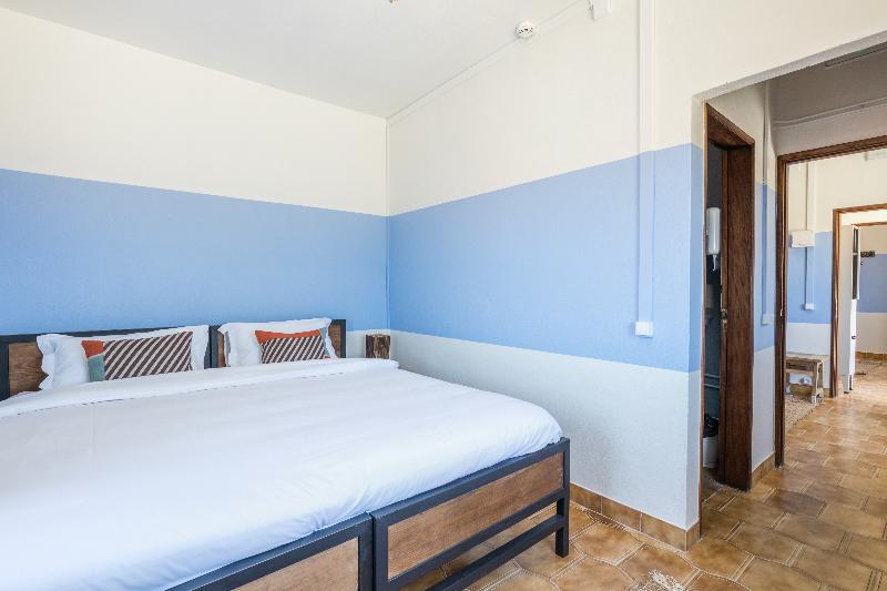 غرفة عائلية, Mute Hostel Milfontes