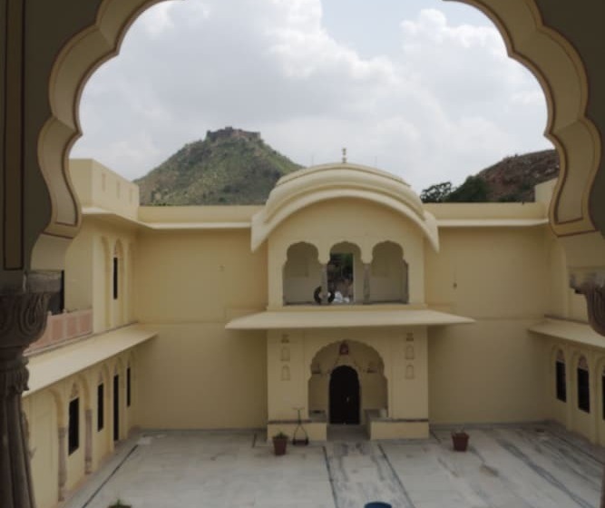 豪华房间, Dhulagarh Heritage Palace Hotel Near Jaipur