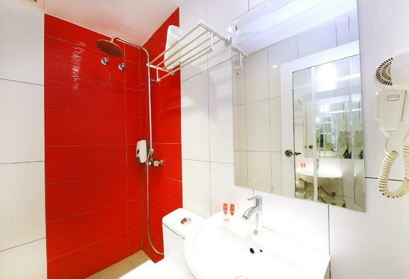 اتاق استاندارد یک نفره, OYO 763 Tazara Hotel