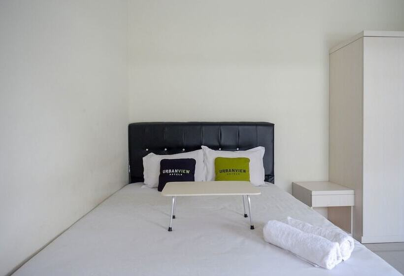 Номер Стандарт, Urbanview Hotel Syariah Casa Azmya Yogyakarta