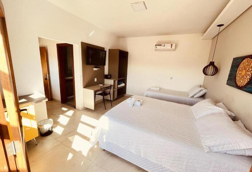 Suite with lake view, Pousada Quintal Da Lua