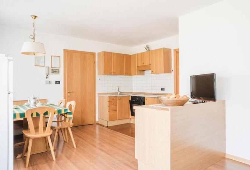 Апартаменты 2 Спальни, Residence Dolomia