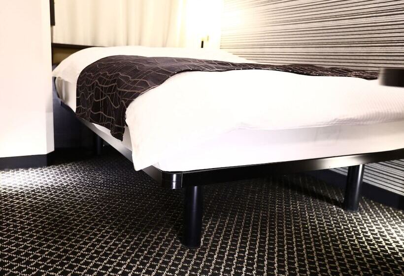 Трехместный Номер Стандарт с Видом, Apa Hotel & Resort Yokohama Bay Tower