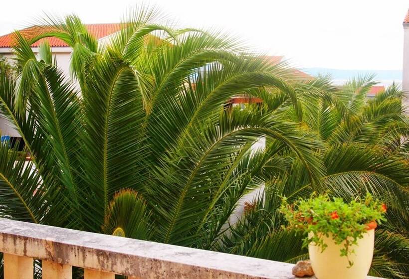 استودیو استاندارد با تراس, Apartments Dany