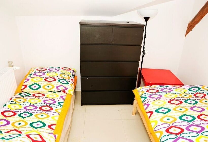 Номер Basic, Hoża Apartments And Rooms