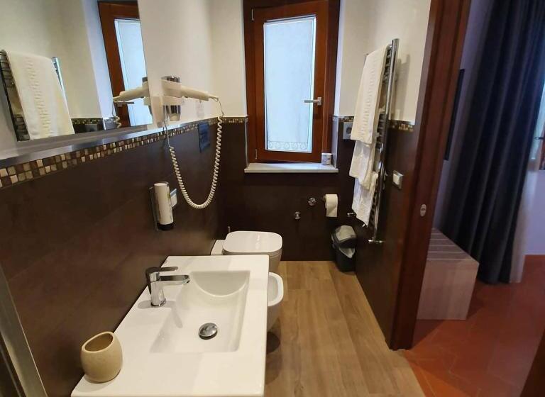 اتاق لوکس, Resort San Nicola   Restaurant And Wellness Fitness