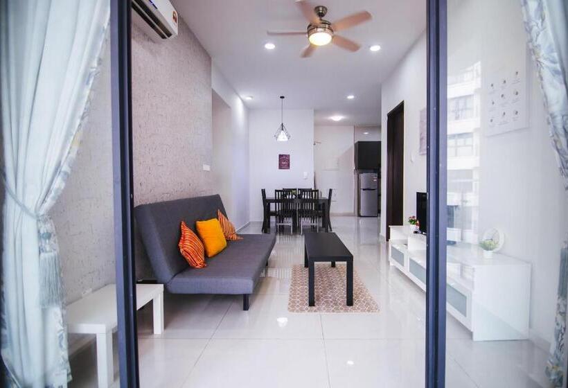 Апартаменты 2 Спальни, Country Garden Danga Bay @ Uha