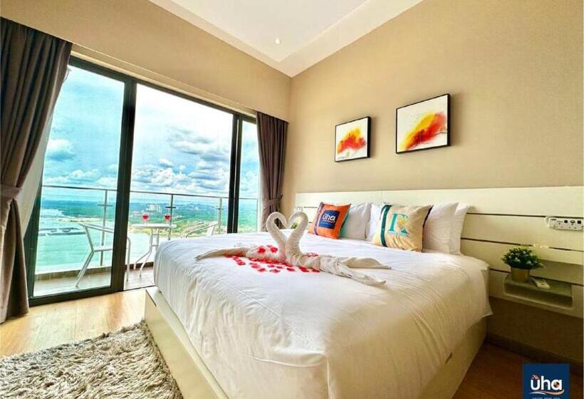 Апартаменты 3 Спальни, Country Garden Danga Bay @ Uha
