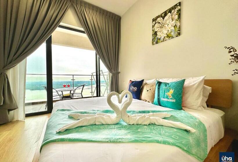 Апартаменты 3 Спальни, Country Garden Danga Bay @ Uha