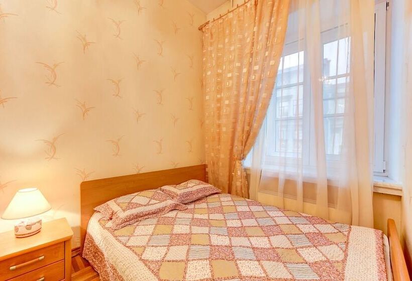آپارتمان 1 خوابه, Spb2day Nevsky 13