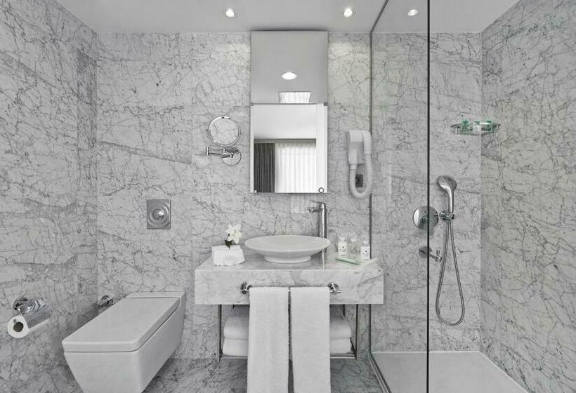 غرفة ديلوكس, Ramada Istanbul Grand Bazaar