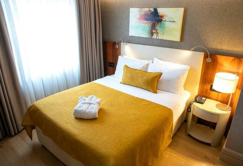 スタンダードシングルルーム, Ramada Istanbul Grand Bazaar
