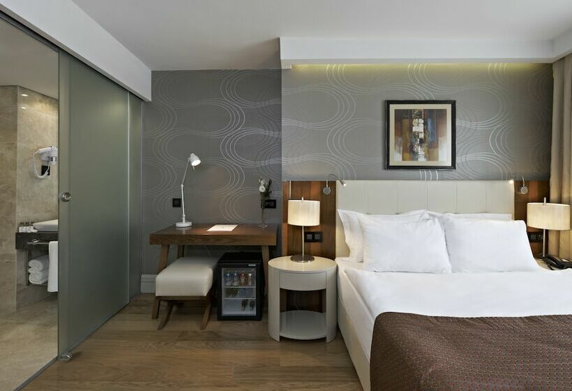 デラックスルーム, Ramada Istanbul Grand Bazaar