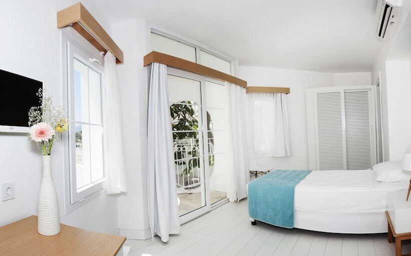 コンフォートルーム, Labranda Tmt Bodrum