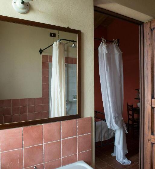 اتاق استاندارد, Agriturismo La Torricella