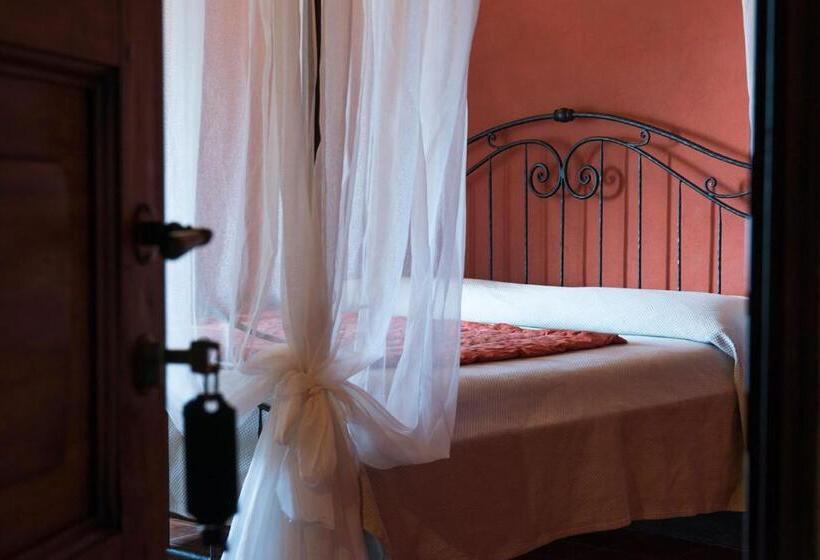 اتاق استاندارد, Agriturismo La Torricella