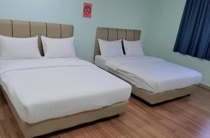 Family Suite, Salim Room