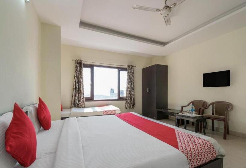 Трехместный Номер Классика, Triund Regency By Oyo Rooms