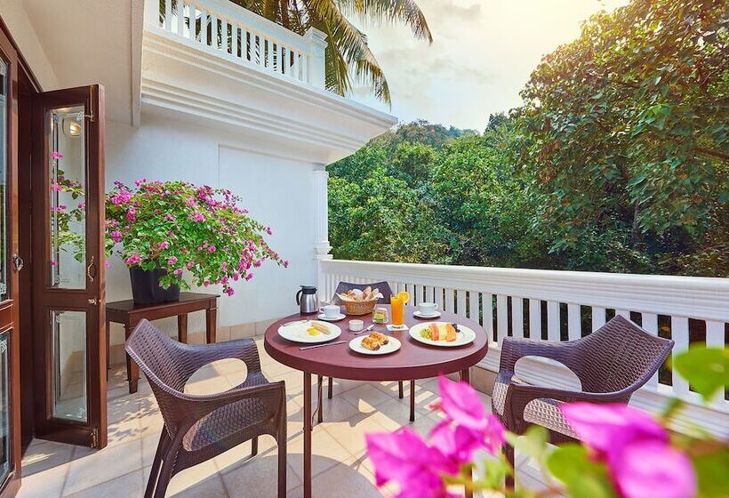 Люкс с Террасой, Ziva Suites   A Boutique