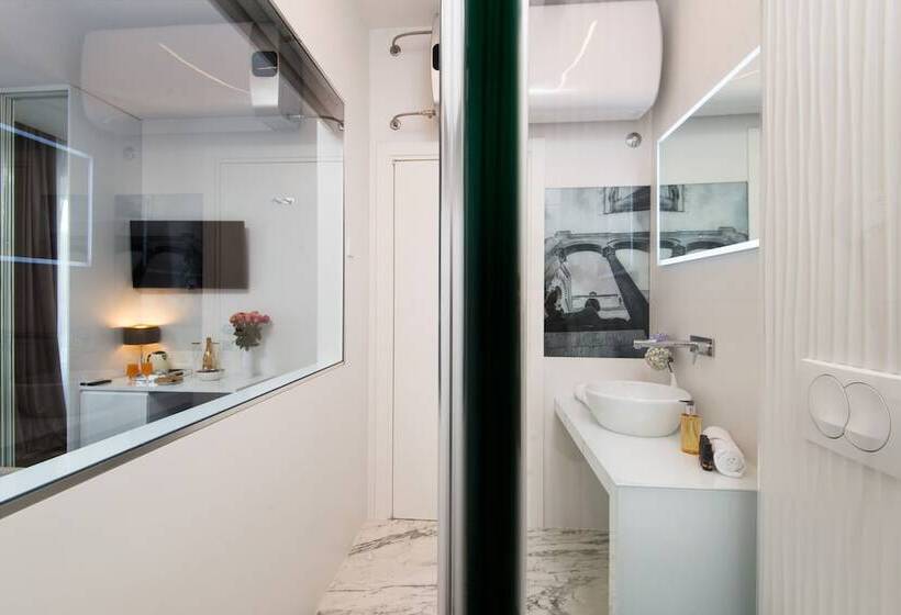 اتاق لوکس با چشم‌انداز شهر, Dream Luxury Rooms
