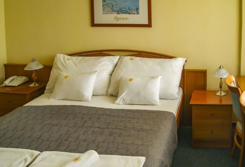 Номер Стандарт, Világos Hotel Balatonvilágos