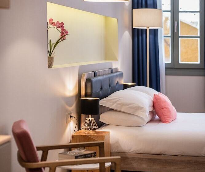 غرفة ديلوكس مزودة بشرفة, Viaggio Elegant Rooms