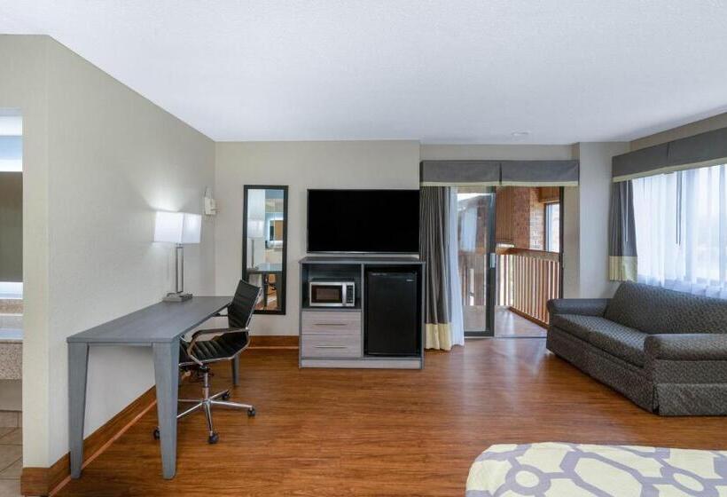 Студия Deluxe, Baymont By Wyndham Tupelo