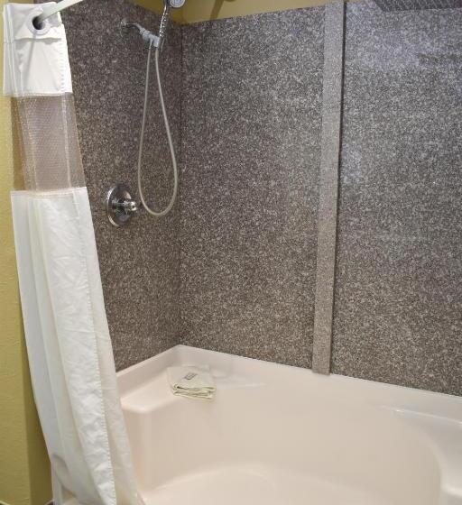 Номер Стандарт Кровать Кинг Адаптированный для Инвалидов, Travelodge By Wyndham Coffeyville