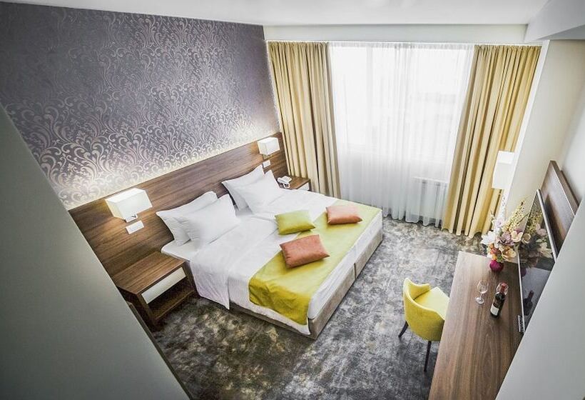 اتاق استاندارد, Marshal Garni