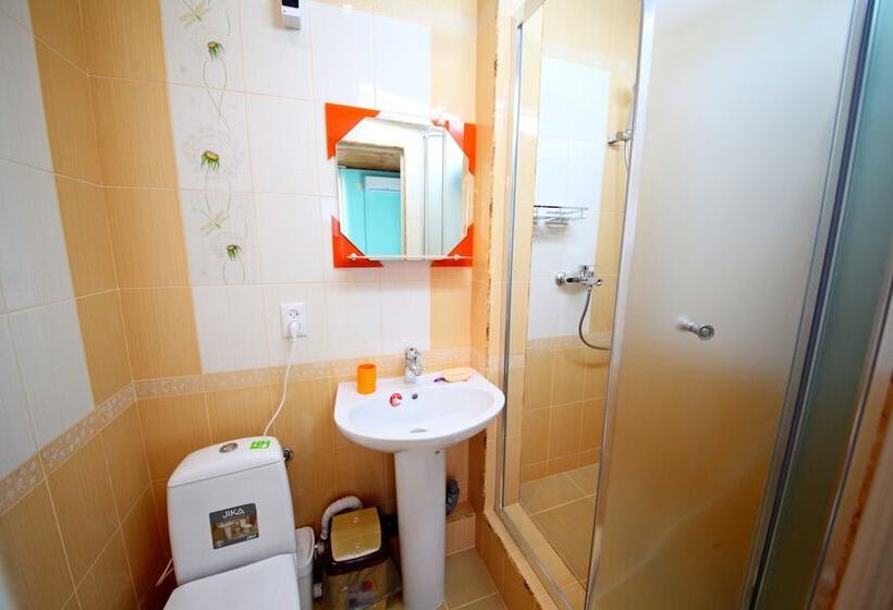 Трехместный Номер Комфорт, Guest House On Chernomorskaya Ulitsa