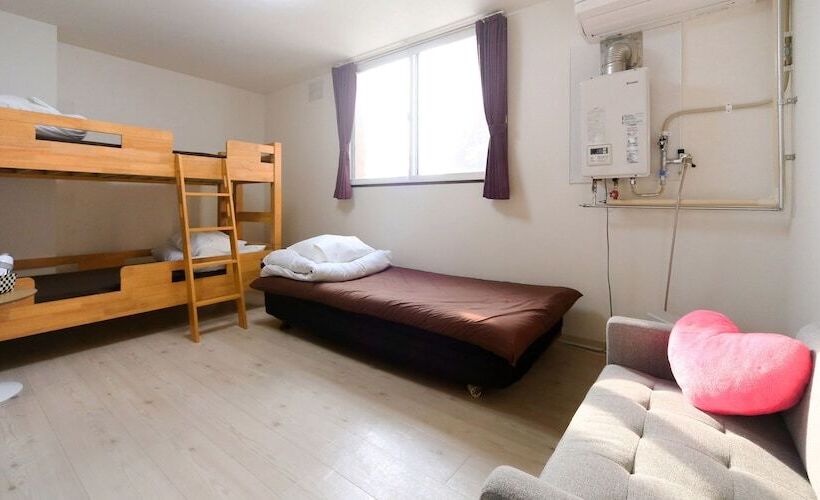 Номер Стандарт Трехместный, Air Hostel Lcc