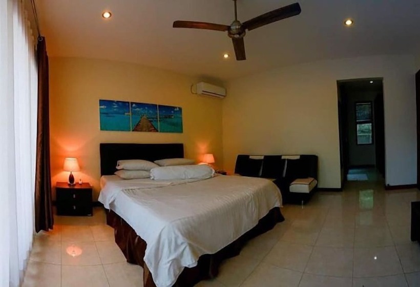 ویلای 2 خوابه, Nipah Pool Villas & Restaurant