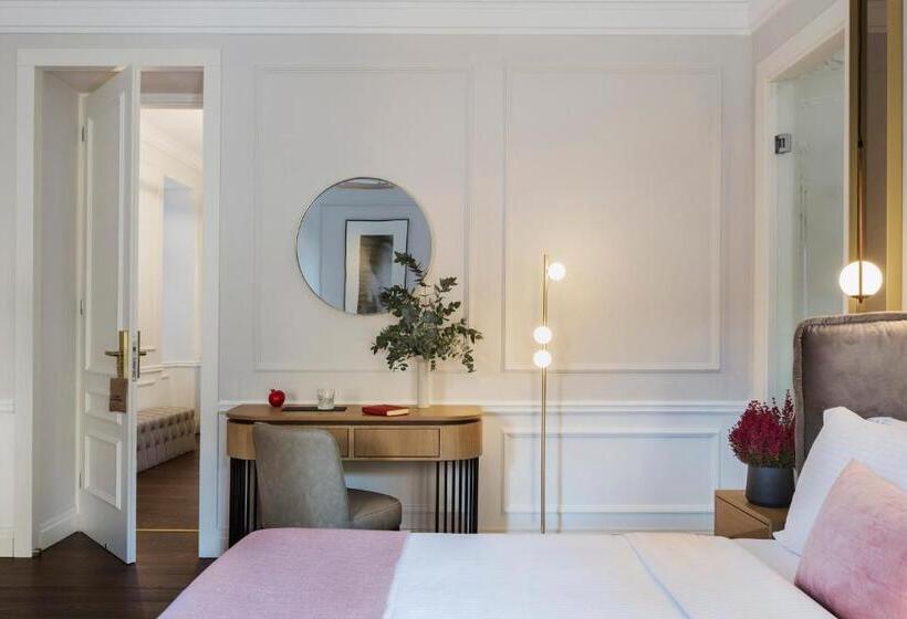 可观景的套房, A77 Suites, Small Luxury Hotels Of The World