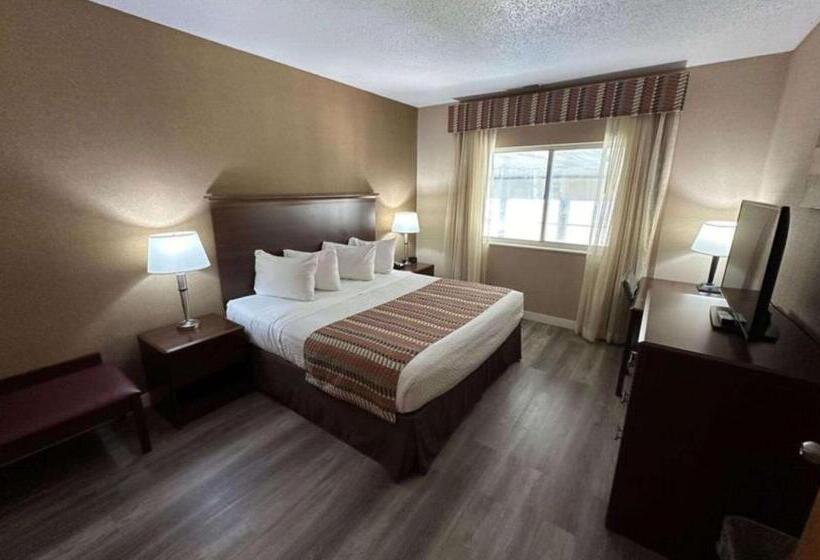 Люкс Кровать Кинг, Best Western Circus City Inn