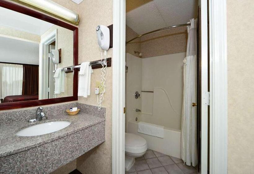 Номер Стандарт Кровать Кинг Адаптированный для Инвалидов, Days Inn By Wyndham Columbia Kentucky