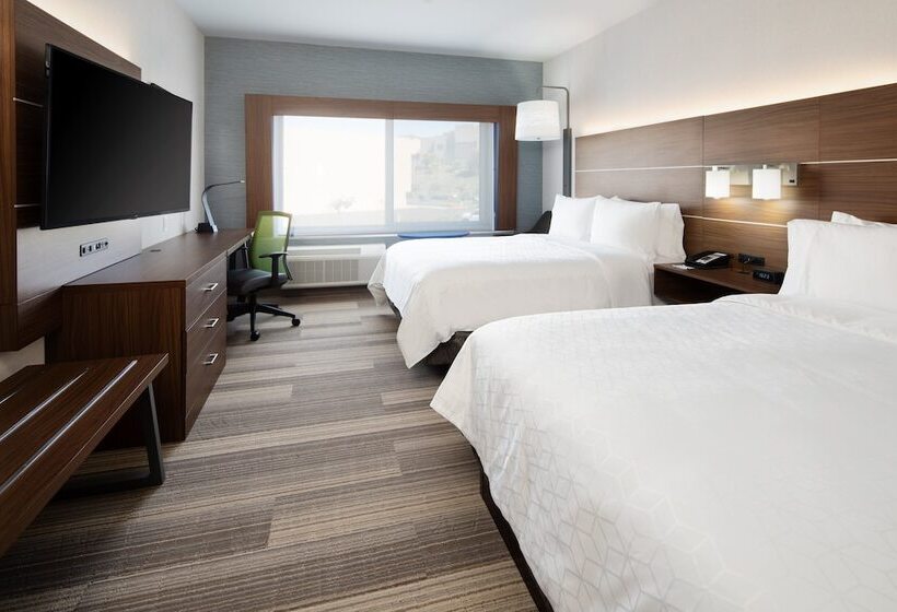Номер Стандарт, Holiday Inn Express & Suites   Murrieta, An Ihg