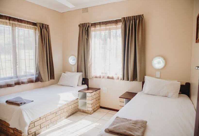 Апартаменты 2 Спальни, Port Edward Holiday Resort