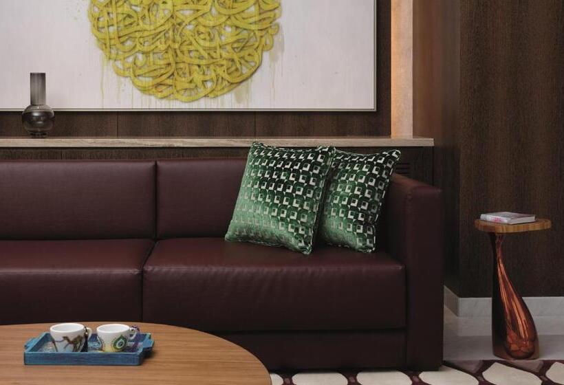 Люкс Real 2 Спальни, Andaz Dubai The Palm