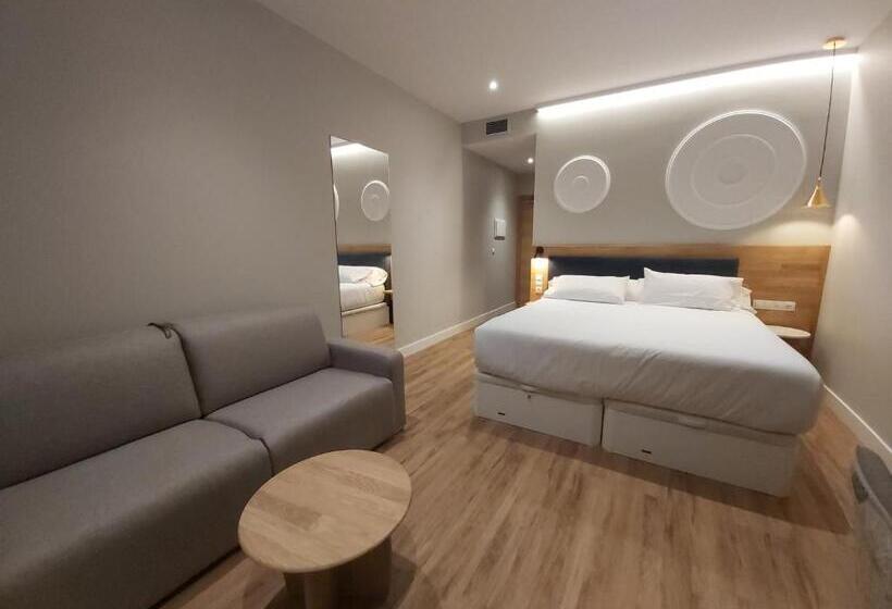 اتاق لوکس چهار تخته, Habital Suites