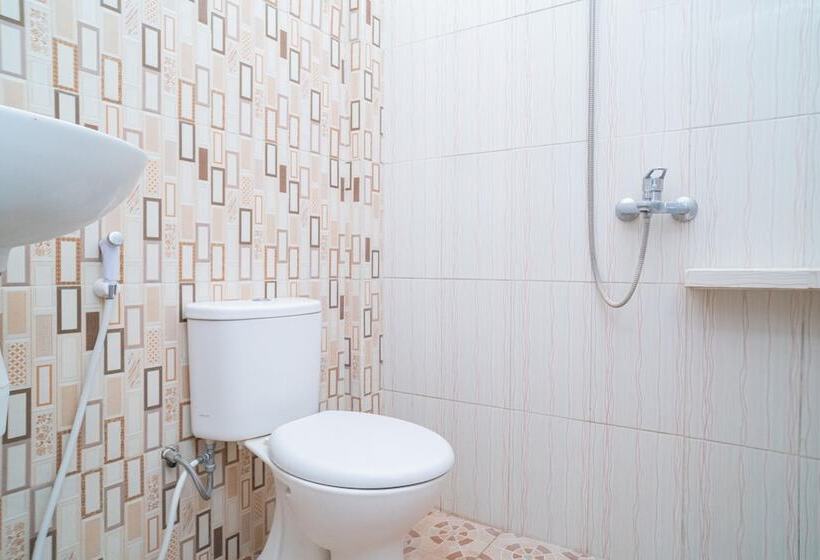 Номер Стандарт, Reddoorz Syariah @ Selomangleng Kediri