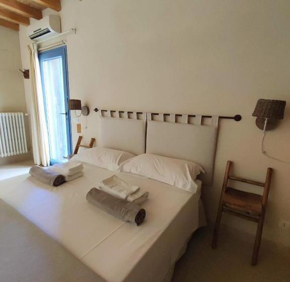 Номер Стандарт Вид на Бассейн, Masseria Cataldo