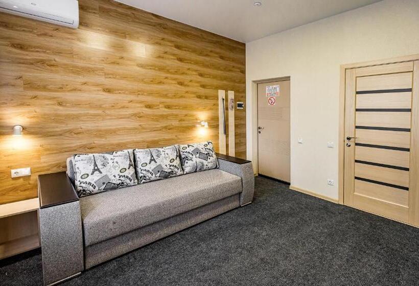 스위트 킹사이즈 침대, Rooms