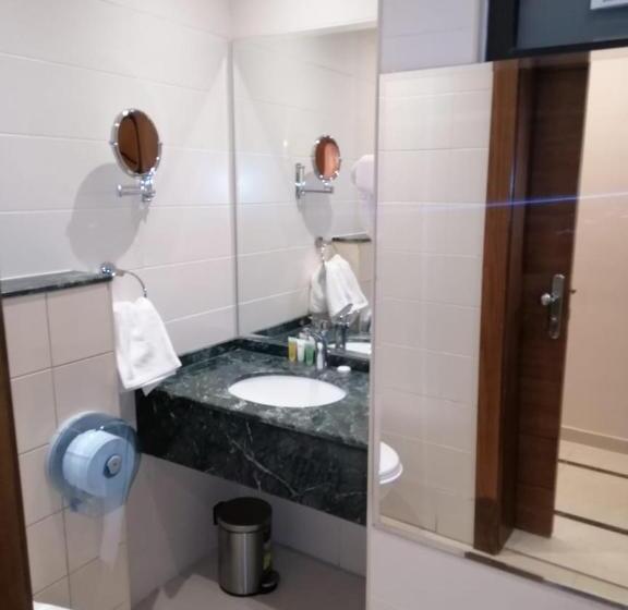 اتاق لوکس, Big Ben Hotel Suites