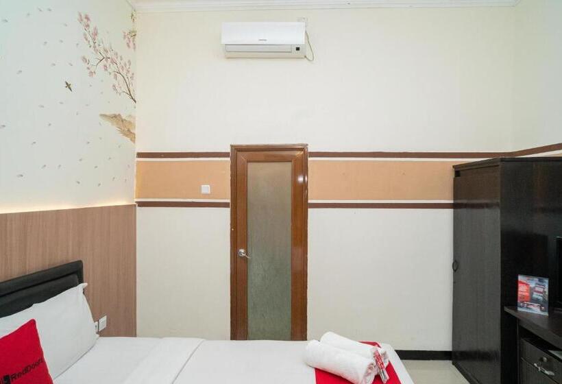 Номер Стандарт, Reddoorz Syariah Near Marvel City Mall 2